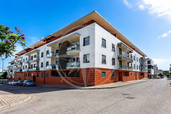 Image No.2-3 Bed Apartment for sale