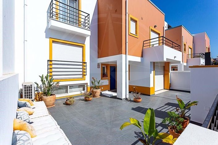 Image No.26-4 Bed Villa for sale