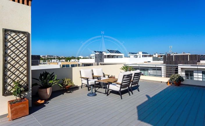Image No.18-3 Bed Apartment for sale