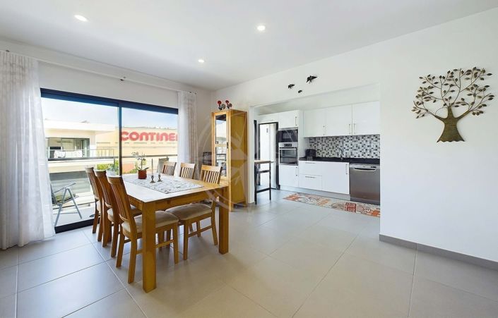 Image No.7-3 Bed Apartment for sale