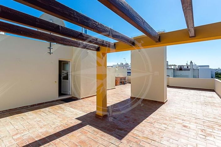 Image No.15-2 Bed Apartment for sale
