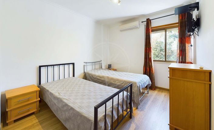 Image No.12-4 Bed Apartment for sale