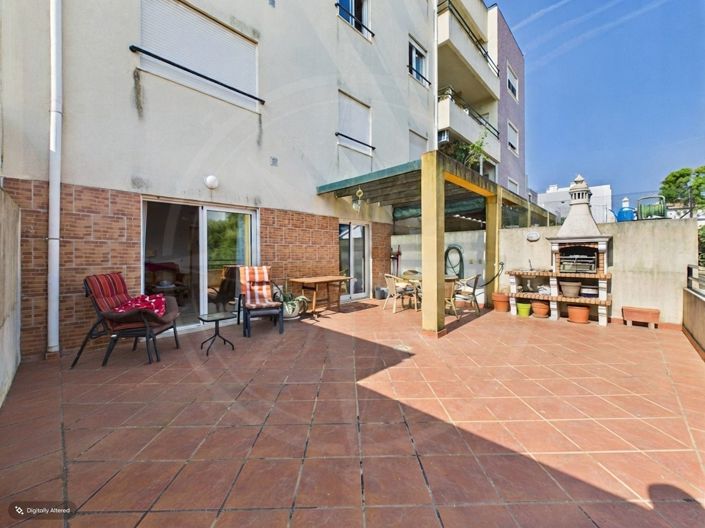 Image No.10-1 Bed Apartment for sale