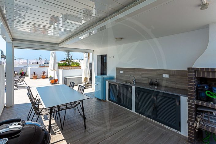 Image No.23-3 Bed Apartment for sale