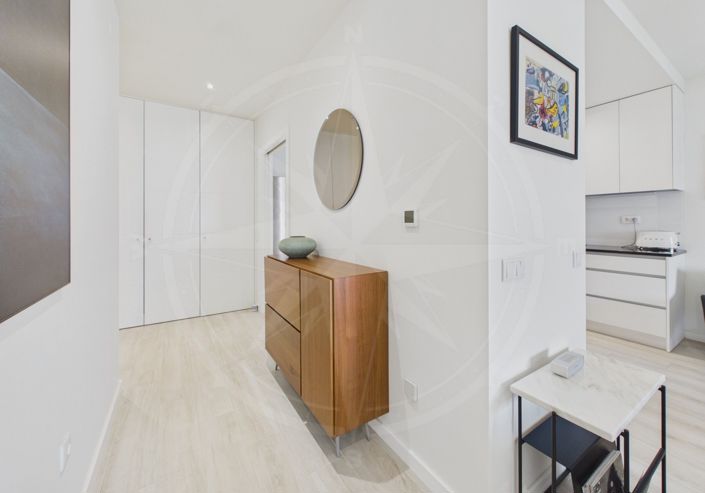 Image No.10-3 Bed Apartment for sale