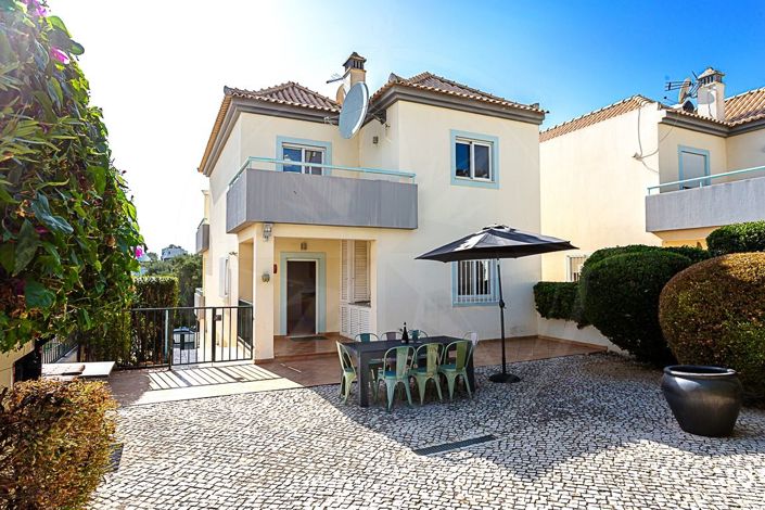Image No.10-4 Bed Villa for sale