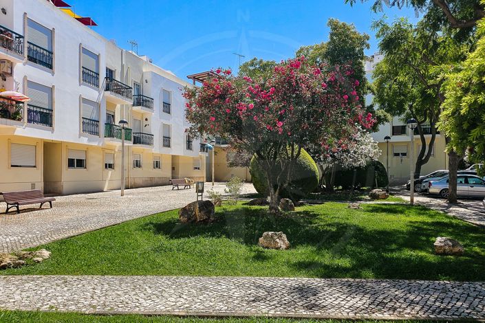 Image No.17-3 Bed Apartment for sale