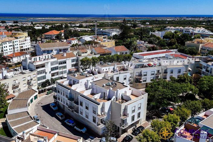 Image No.20-3 Bed Apartment for sale