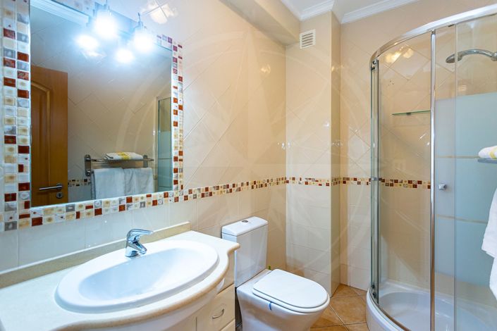 Image No.14-4 Bed Villa for sale