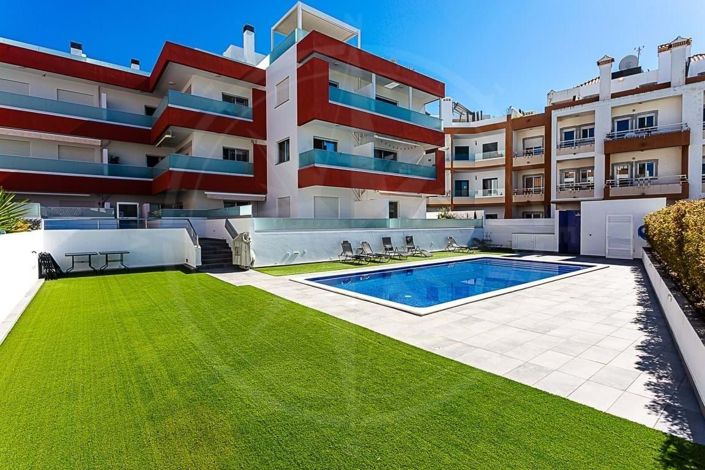 Image No.18-3 Bed Apartment for sale