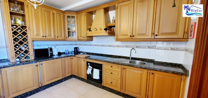 Image No.11-3 Bed House/Villa for sale