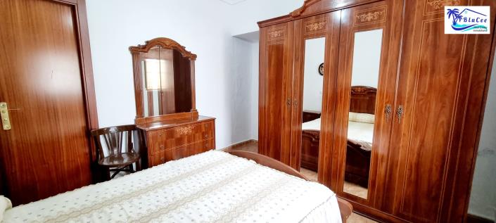 Image No.16-5 Bed Village House for sale