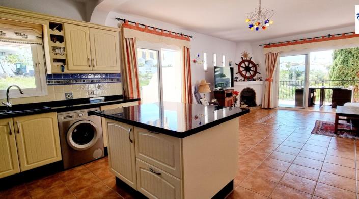 Image No.15-Villa / Détaché de 3 chambres à vendre à Nerja