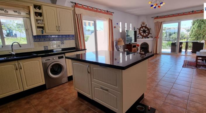 Image No.37-Villa / Détaché de 3 chambres à vendre à Nerja