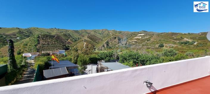 Image No.30-Maison de campagne de 2 chambres à vendre à Benamargosa