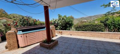 Fors-Sale-Independent-Villa-in-Rubite--Malaga--7-