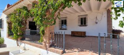 For-Sale-Finca-with-stables-in-Almayate--6-
