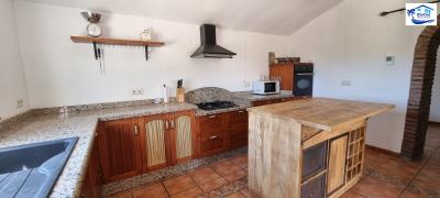For-Sale-Finca-with-stables-in-Almayate--12-
