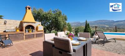 For-Sale-Independent-Villa-in-Los-Romanes--Malaga--Costa-del-Sol--5-