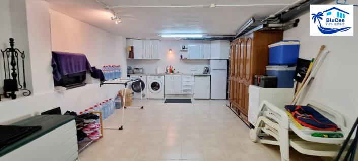 Image No.48-3 Bed Semi-Detached for sale