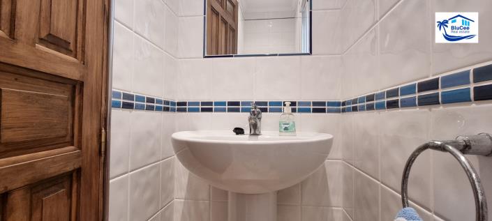 Image No.16-3 Bed Village House for sale