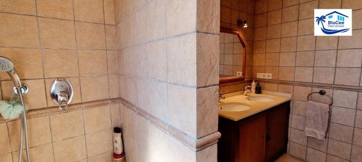 Image No.17-Villa de 4 chambres à vendre à Torrox