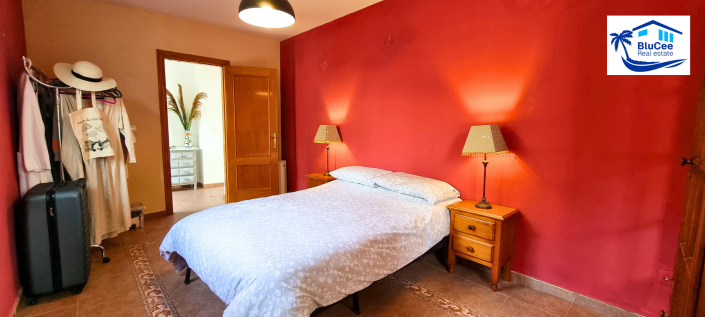 Image No.16-5 Bed House/Villa for sale