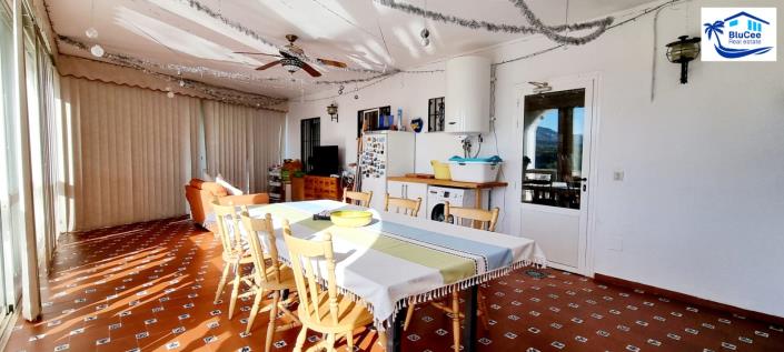 Image No.41-10 Bed Villa / Detached for sale