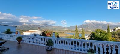 Property-for-sale-in-los-romanes-malaga-costa-del-sol-andalusia--30-