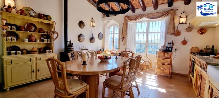 Image No.22-3 Bed Villa for sale