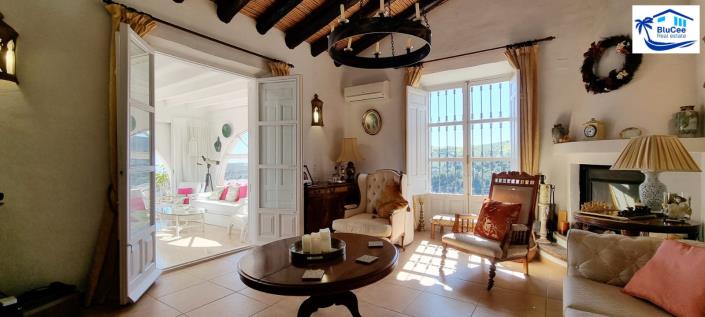 Image No.29-3 Bed Villa for sale