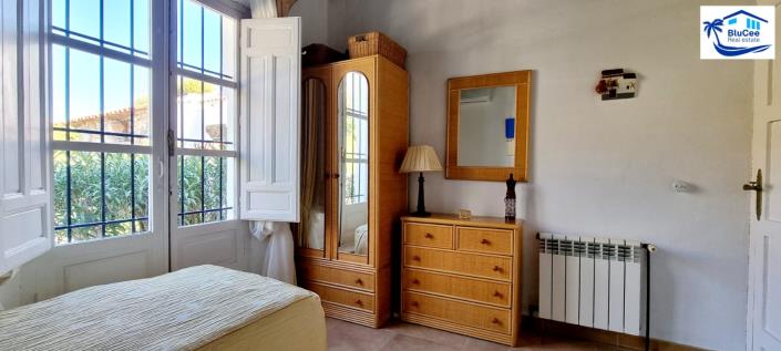 Image No.38-3 Bed Villa for sale