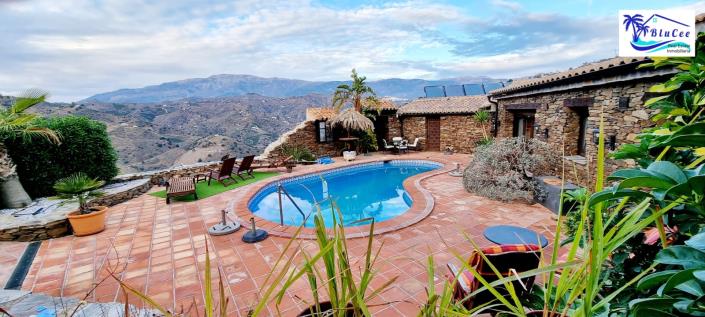 Image No.2-6 Bed House/Villa for sale