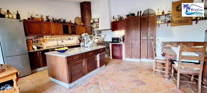 Image No.26-6 Bed House/Villa for sale