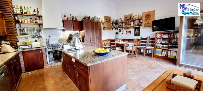 Image No.28-6 Bed House/Villa for sale