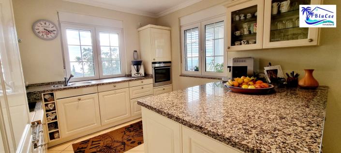 Image No.60-6 Bed House/Villa for sale