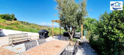 Country-House-For-Sale-in-El-Borge--5-