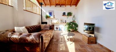 Country-House-For-Sale-in-El-Borge--11-
