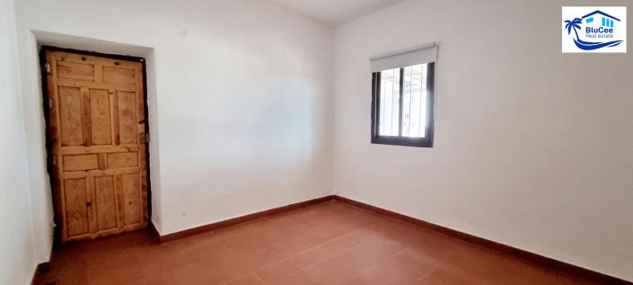 Image No.17-Maison de village de 2 chambres à vendre à Cutar