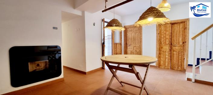 Image No.25-Maison de village de 2 chambres à vendre à Cutar