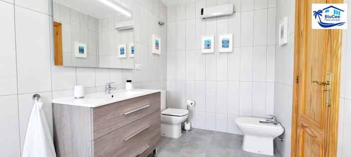 Image No.38-2 Bed House for sale