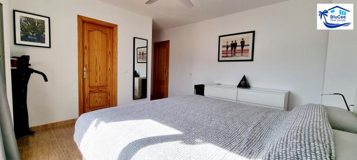 Image No.42-2 Bed House for sale