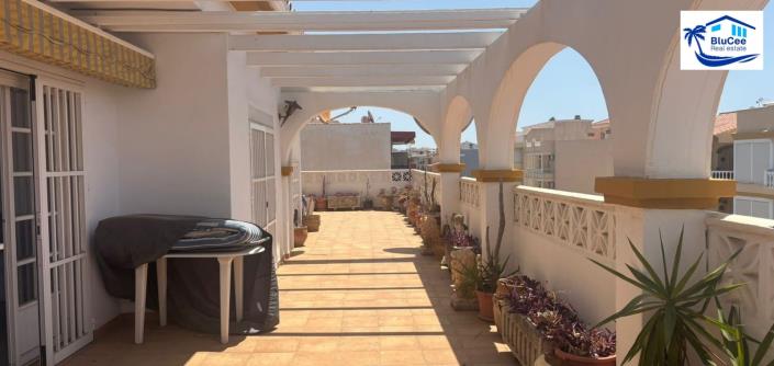 Image No.29-3 Bed Apartment for sale