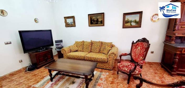 Image No.10-3 Bed House for sale