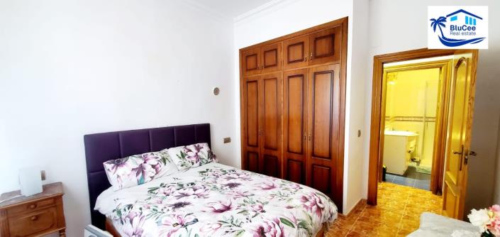 Image No.21-3 Bed House for sale