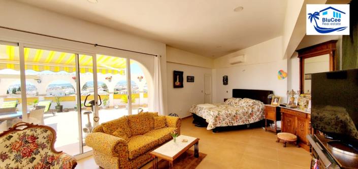 Image No.30-3 Bed House for sale