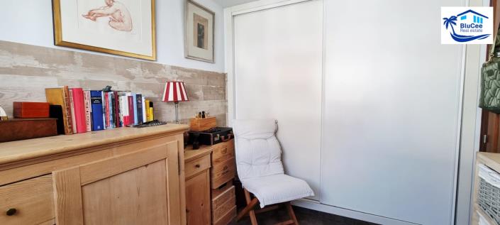 Image No.24-3 Bed Townhouse for sale