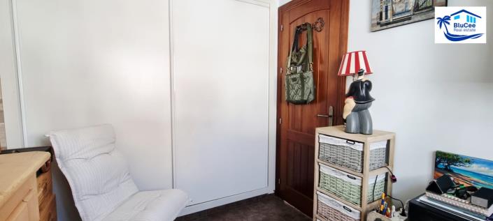 Image No.25-3 Bed Townhouse for sale