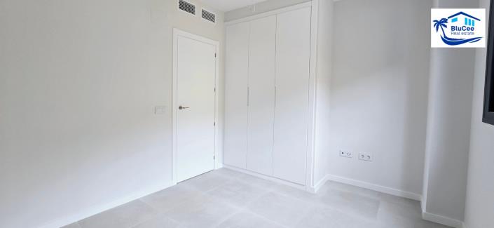 Image No.19-3 Bed Apartment for sale