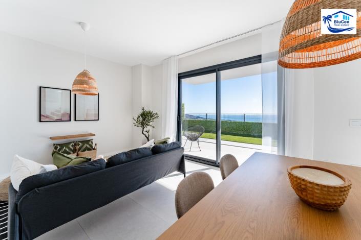 Image No.10-3 Bed Apartment for sale